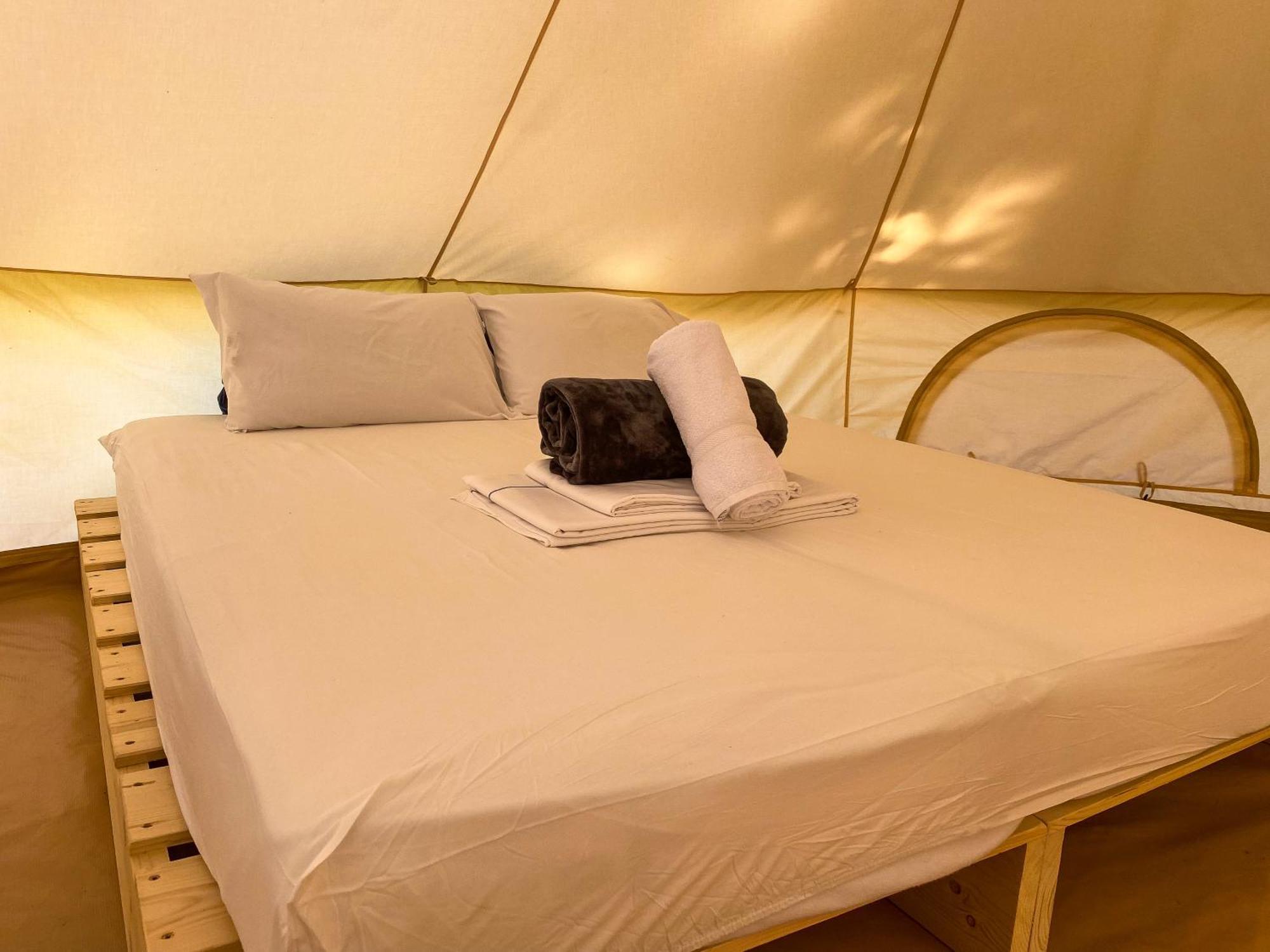 Lodg'Ing Nature Camp Dordogne Lacave  Экстерьер фото