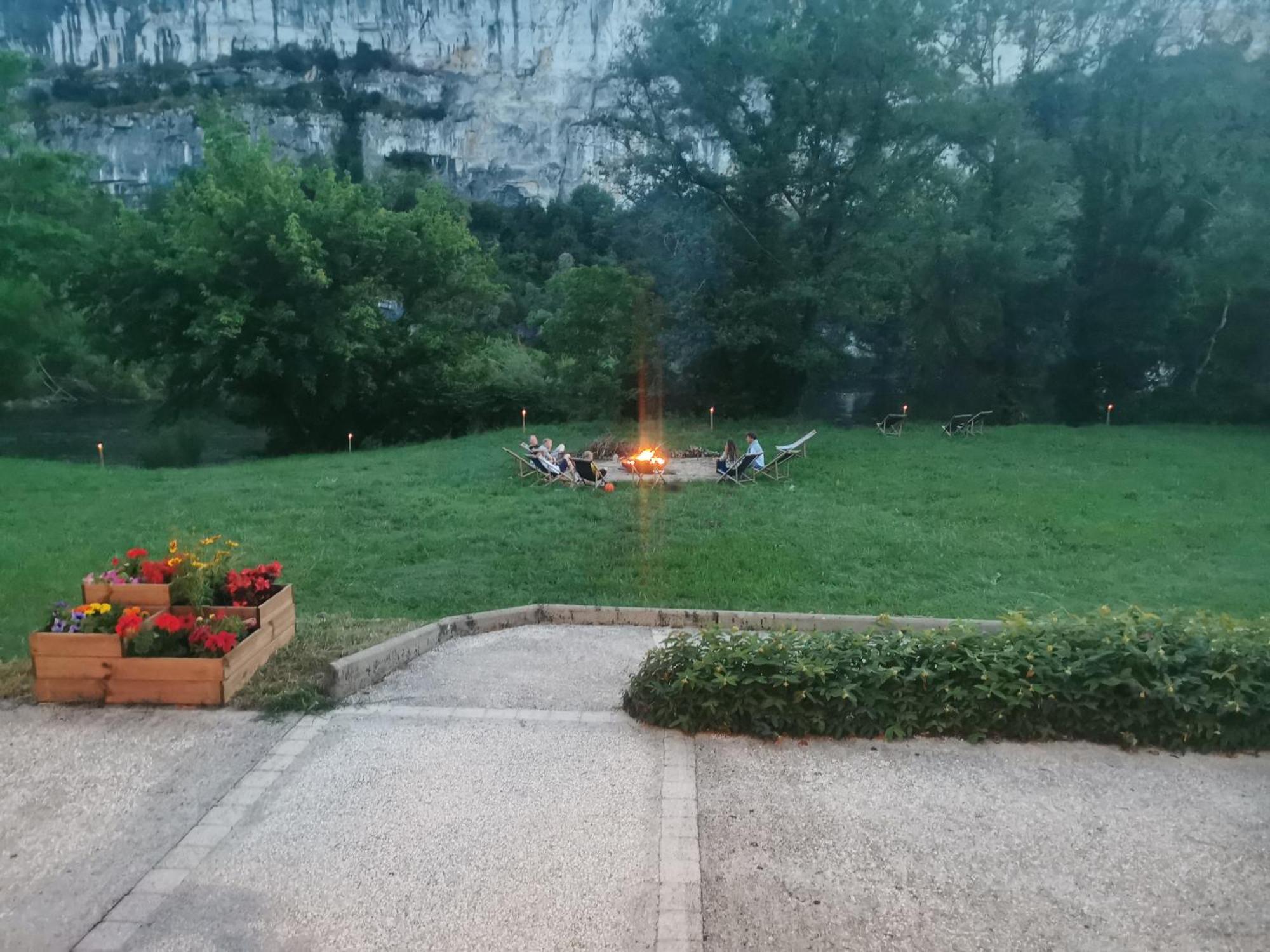 Lodg'Ing Nature Camp Dordogne Lacave  Экстерьер фото